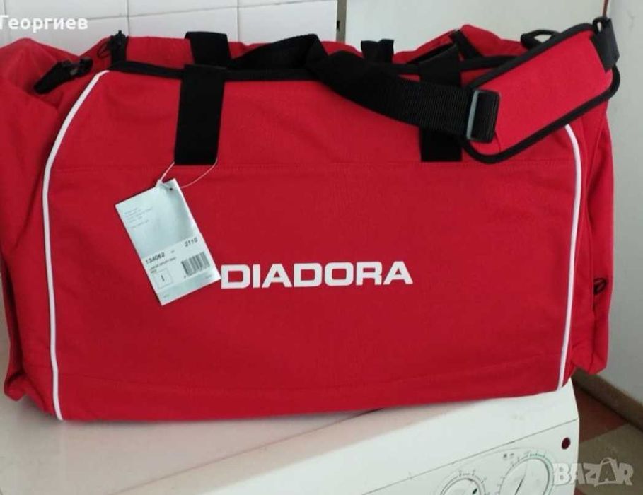 Сак,чанти "DIADORA" и "ADIDAS".Голям куфар 72/50/26 см.