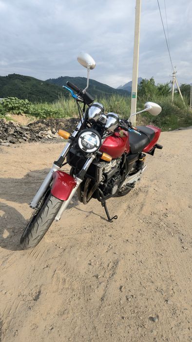 Мотоцикл Honda CB400