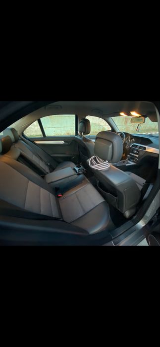 MERCEDES-BENZ C-Class 2012 — imagine 4
