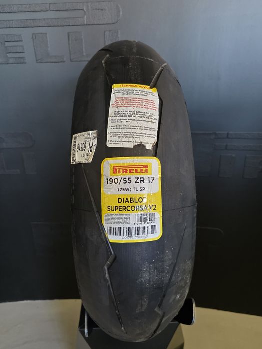 190/55/17 PIRELLI Diablo  SuperCorsa  V2