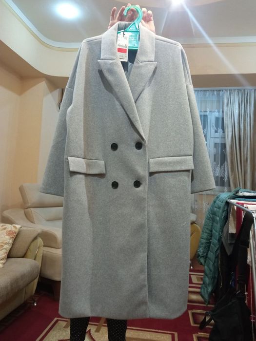 Продам Драповое новое пальто.