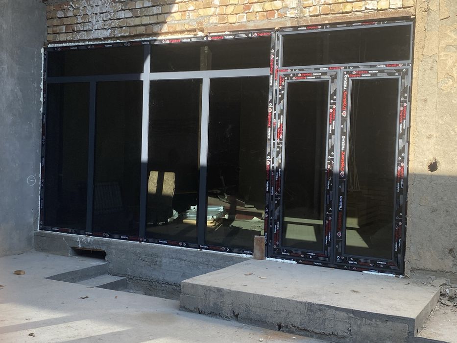 Акфа окна и двери. Kelishilgan holda