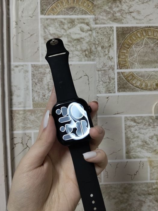 продам наручные часы эпл вотч