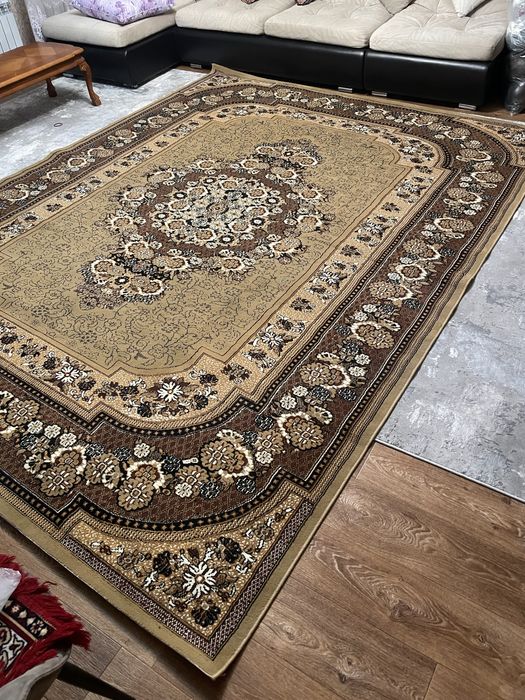 Продаю ковер шерстяной