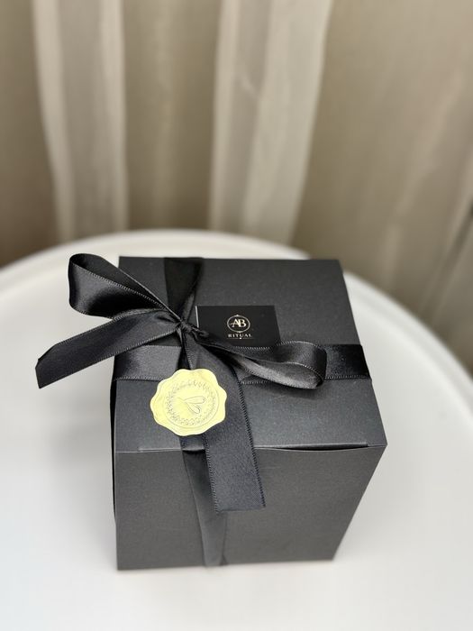 Vand lumanari si boxuri personalizate