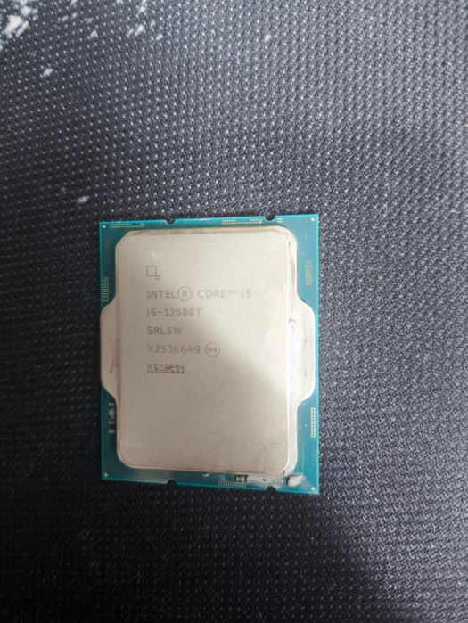 LGA 1700 Core i5 12500T