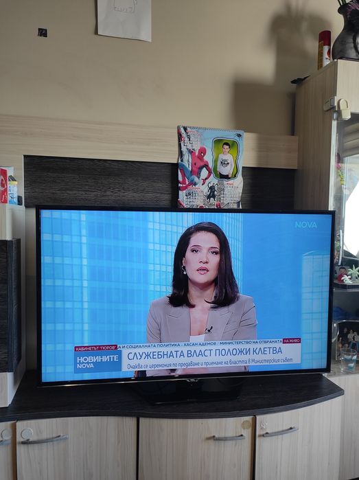 LED Телевизор TCL 48 инча