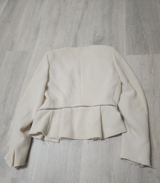 Jacheta scurta alba Zara S
