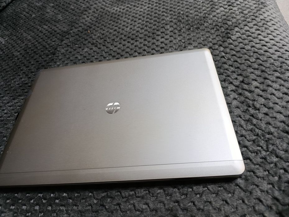 Vând/Schimb laptop HP ultraBook i5
