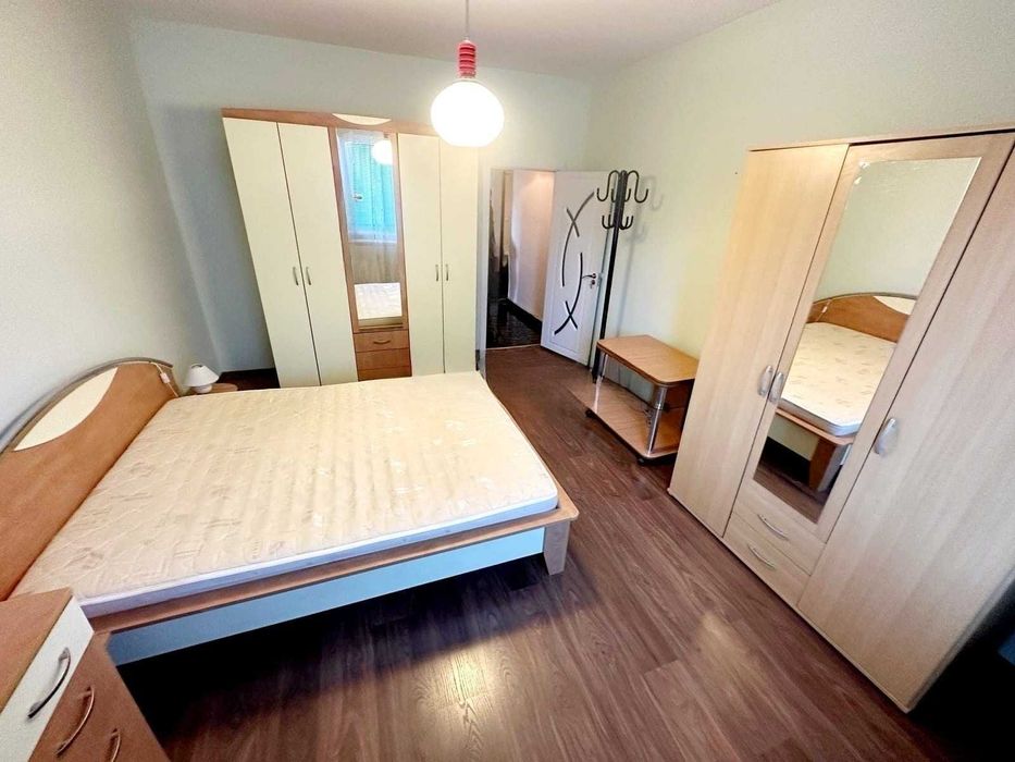 Дава се под наем Тристаен апартамент в София, Гео Милев - 100 кв.м за 700 € - Снимка #2