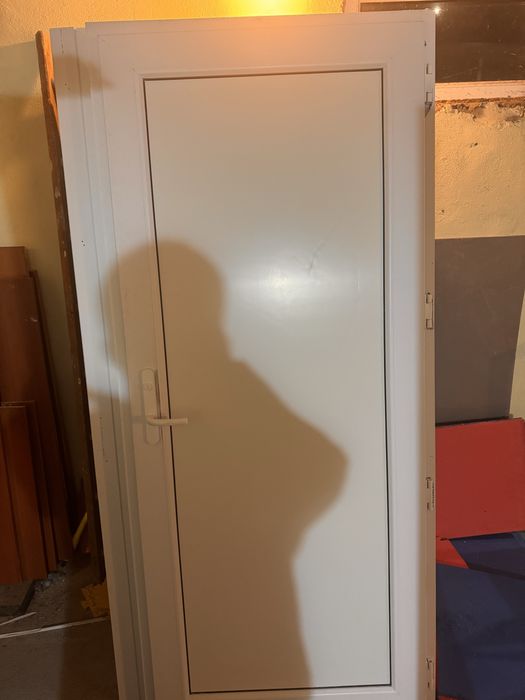 Пластиковые ограждение с 2 дверьми