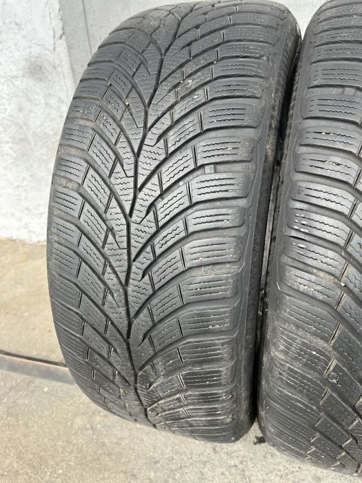 2 бр. зимни гуми 225/50/17 Continental DOT 2621 5,5 mm