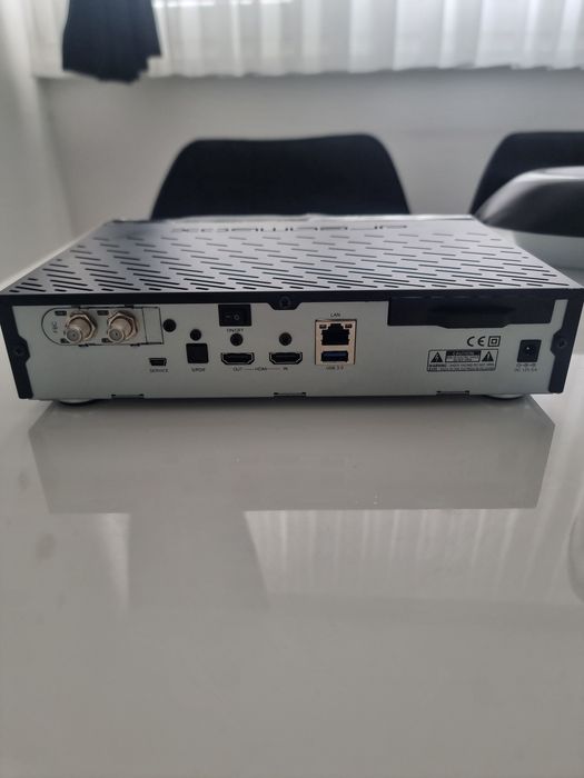 Dreambox DM900 UHD 4K Чисто Нов / DVB-S2X / Linux Enigma2 / IPTV
