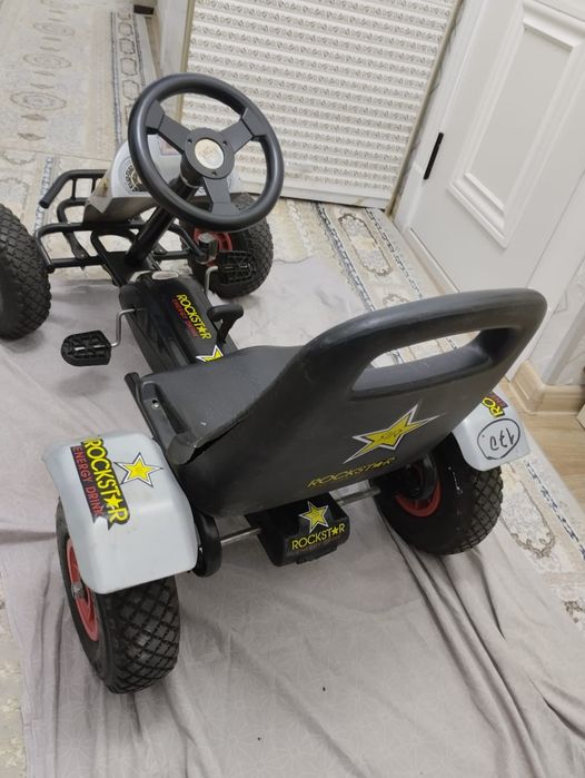 Продаётся Веломобил.