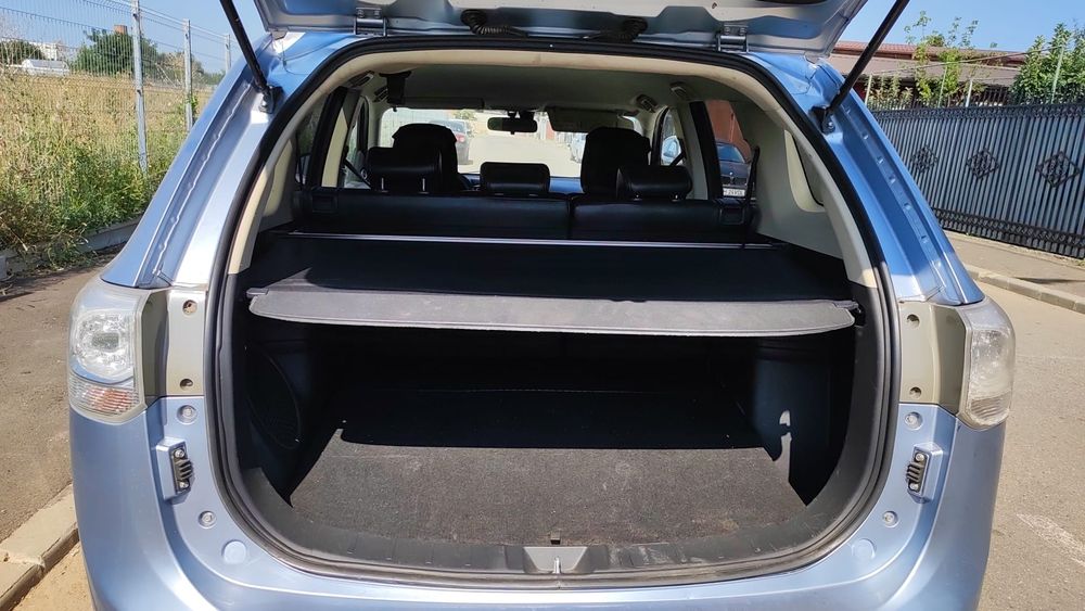 MITSUBISHI Outlander 2015 — imagine 4