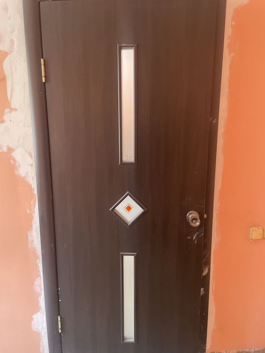 Продам двери черные