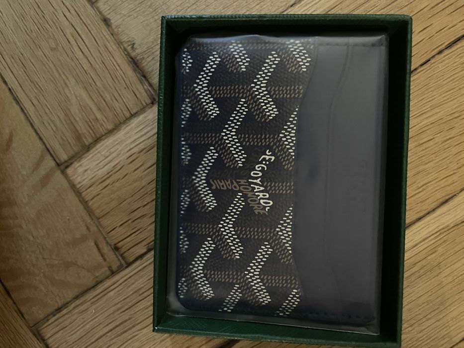 Кард холдър- goyard