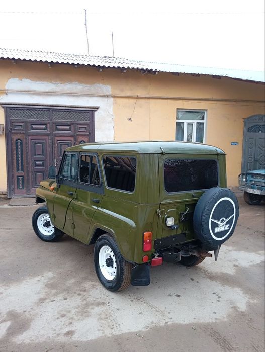 Uaz sotiladi  yili 2009