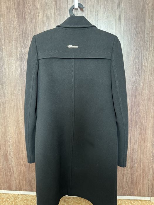 Пальто черное carmina