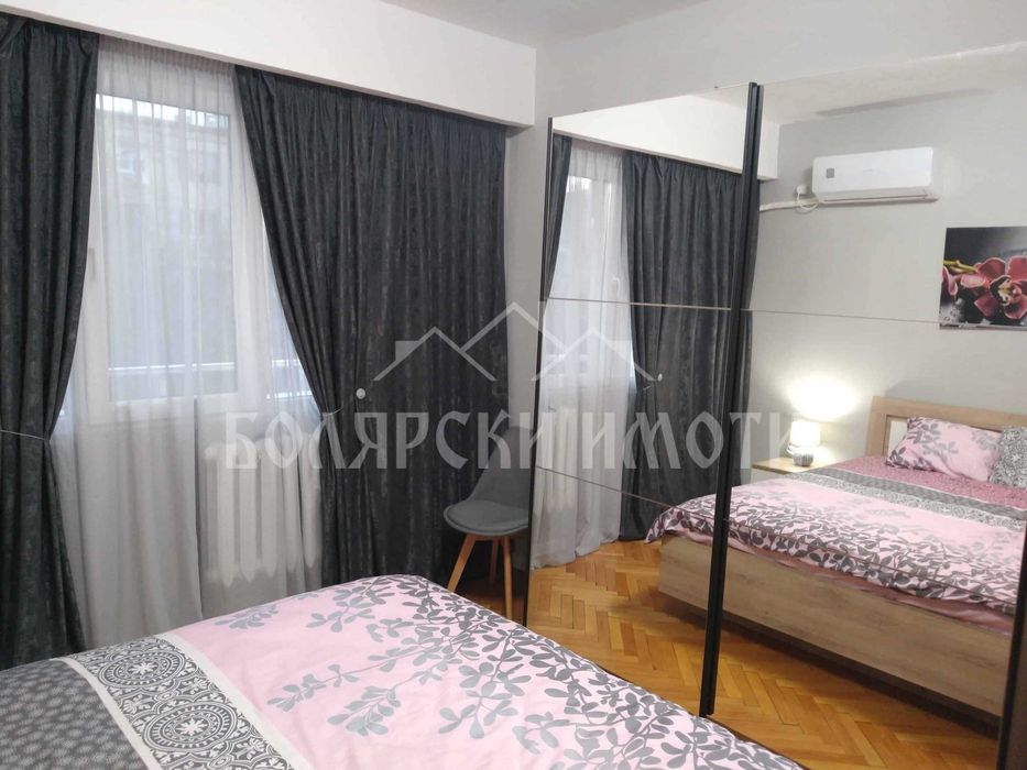 Южен апартамент до Нова Болница