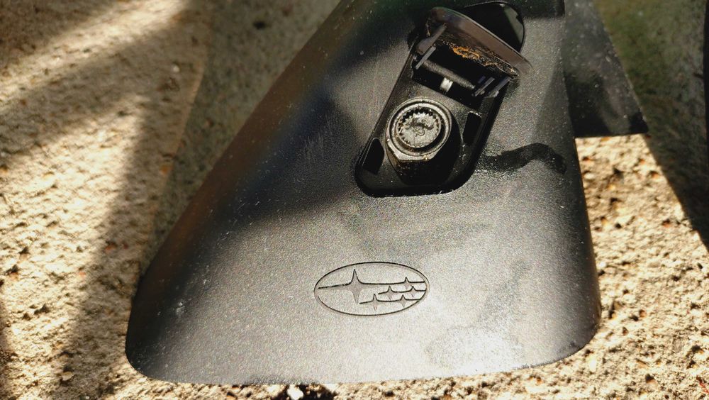 Напречни греди за багажник Субару