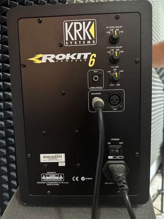 KRK Rokit сатылады срочно
