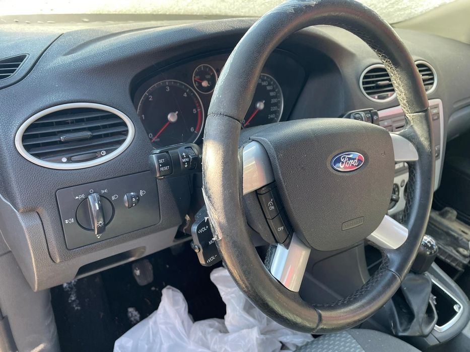 Piese Auto din Dezmembrari Ford focus 2 1.8 diesel 2007