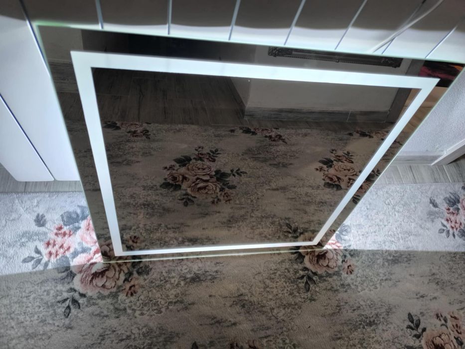 Ново лед огледало за тоалетка