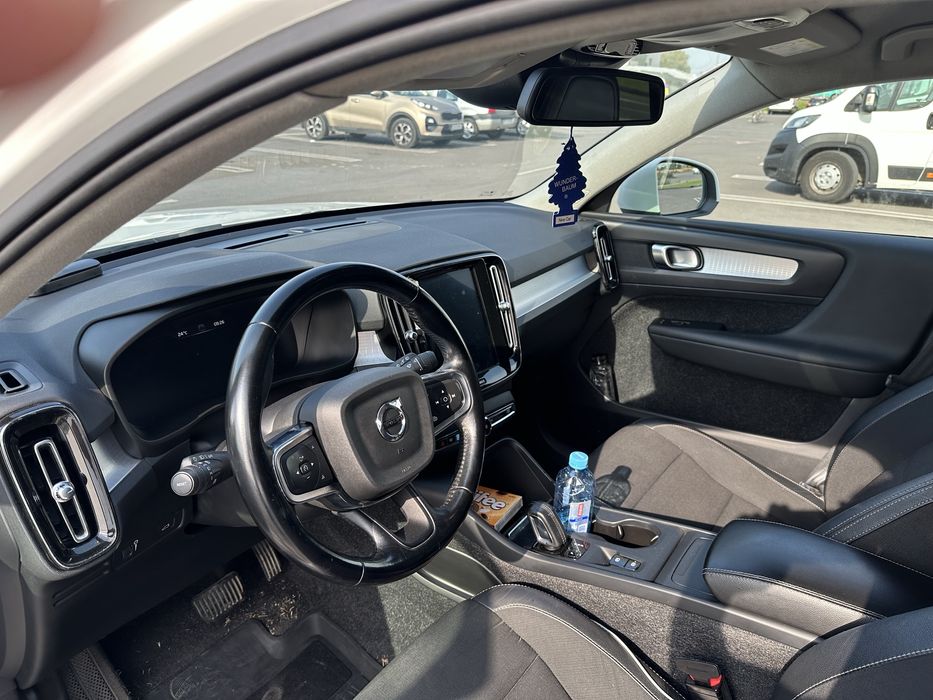 vand  volvo  xc40. 4x4