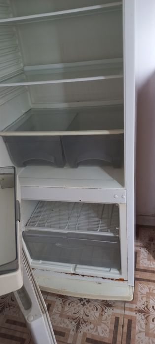 Холодильник на запчасти