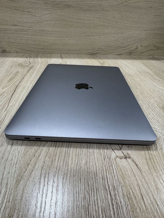 MacBook Pro M1 2020 8/256 GB