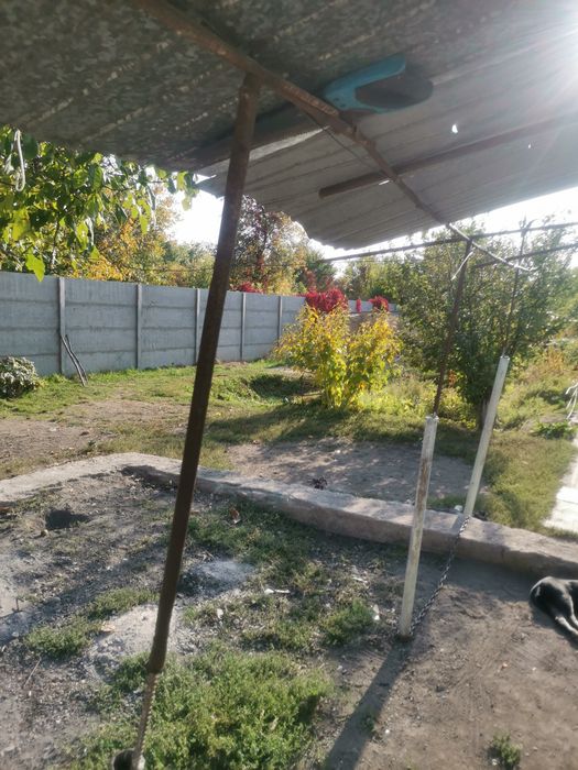 Продаётся  дача.