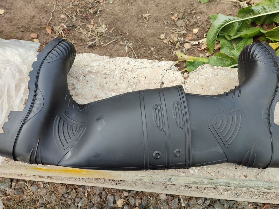 Сапоги резиновые