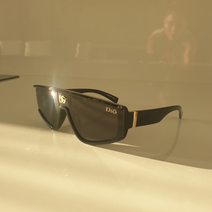 Слъчеви очила хит за сезона