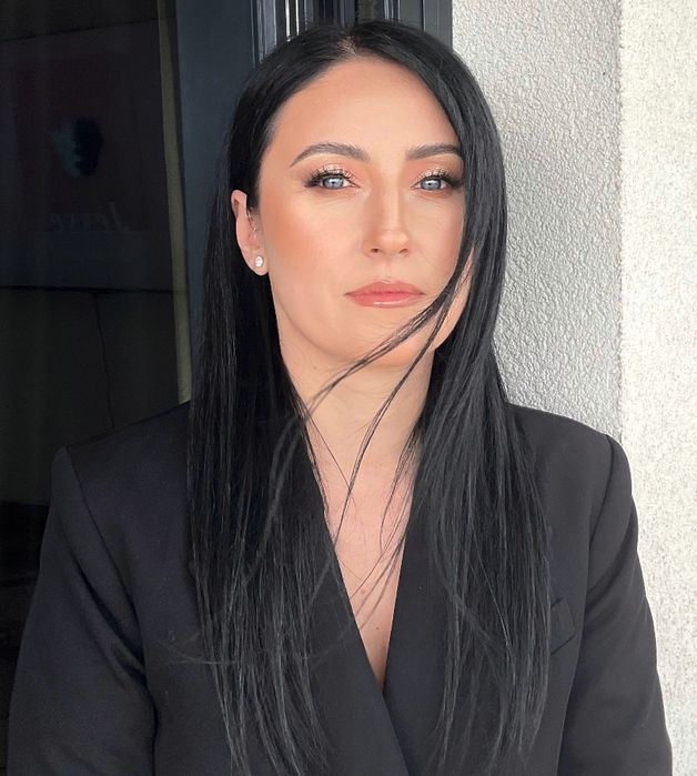 Machiaj și Coafat Profesional-Eleganță fără exces, BUC, Ac. Militară