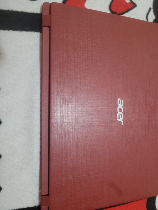 Laptop Acer stare impecabila