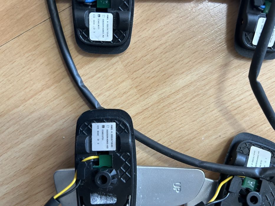 Padele volan Mercedes Benz SLK55 E63 CLS63 AMG Rocker