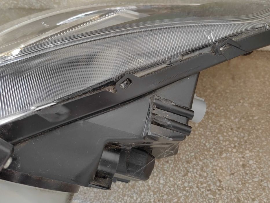 Фар Suzuki Swift LED ляв / Фар Сузуки Суифт Оригинален