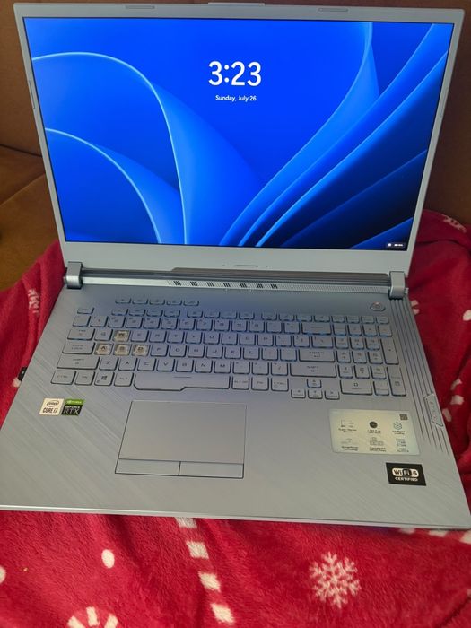 ASUS ROG Strix G15 Gaming – Intel Core i7 | 16 GB RAM | SSD 512 GB | Placă video dedicată