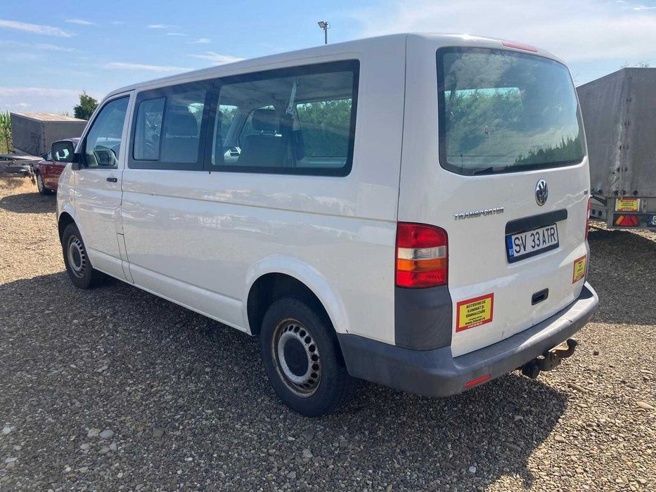 VW Transporter 8+1 model lung AC 1,9TDI