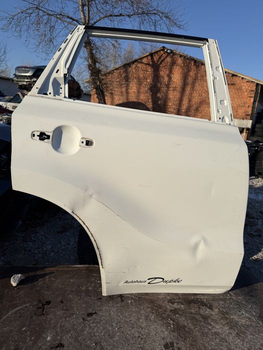 Врата Suzuki Vitara 3