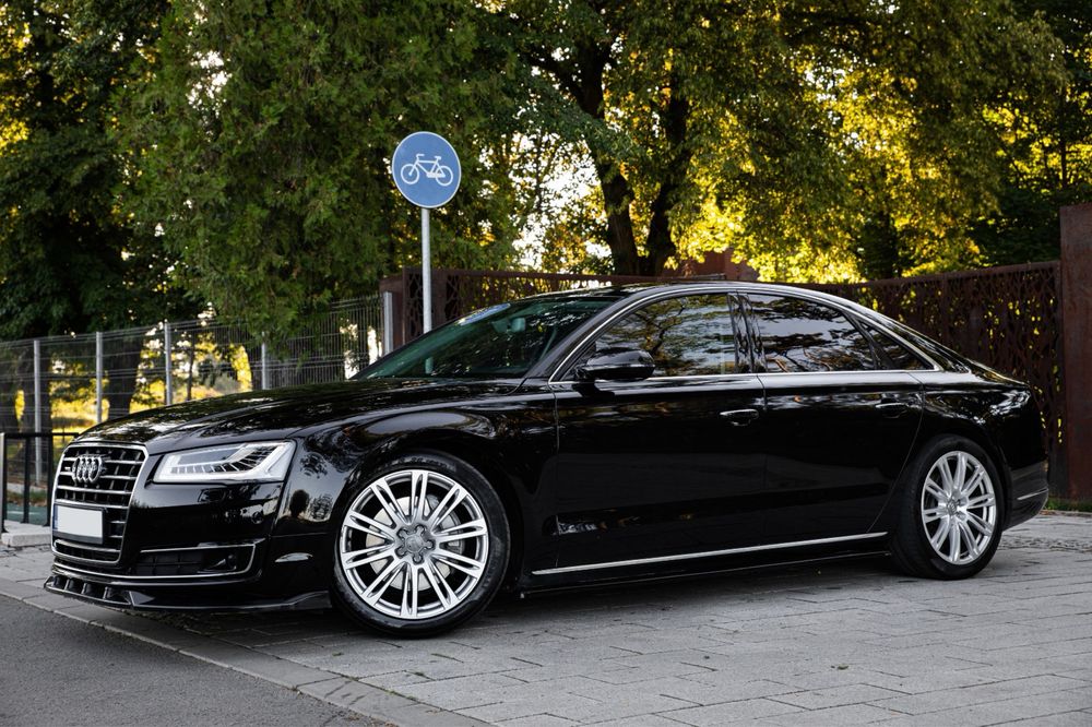 Audi A8 Facelift 3.0 TDI Quattro 2016 | Bose  | Masaj | Ventilație | Keyless | Distronic | Istoric Audi. Posibilitate de achziite in Rate!