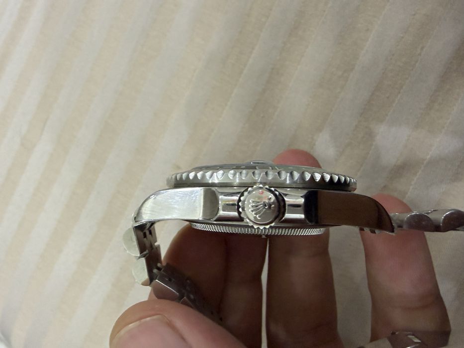 B/U Rolex 1:1 orginalga eng yaqin klon soat o’n qolga moljallangan