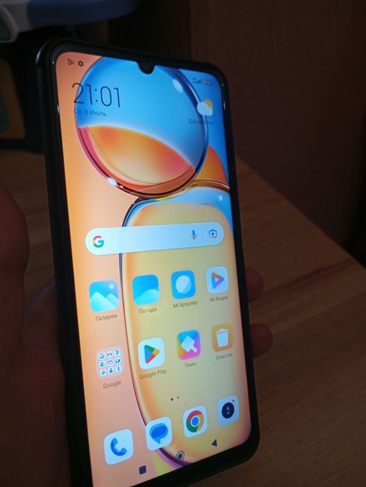 Продам телефон редми 13с 256гб