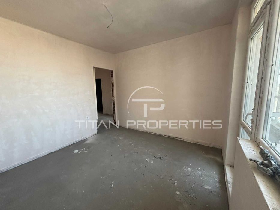 Продава се Тристаен апартамент в Пловдив, Тракия - 110 кв.м за 1145 €/кв.м - Снимка #1