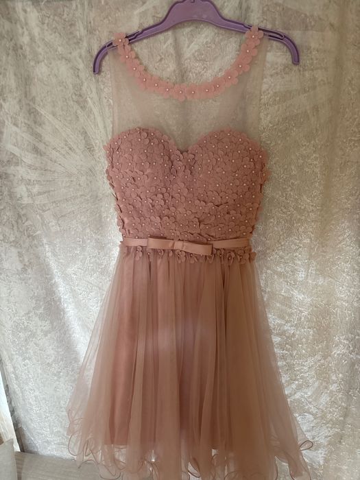 Стилна рокля за всеки повод