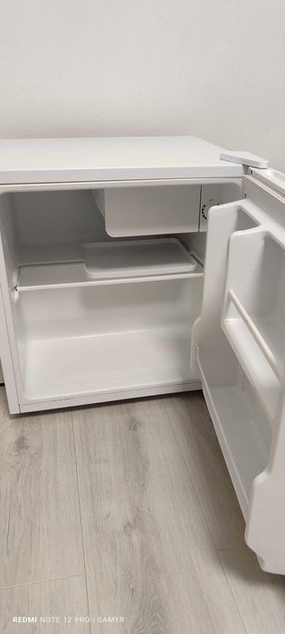 Mini frigider Vortex
