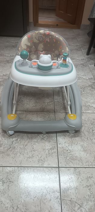 Vând premergător (se face și balansoar)