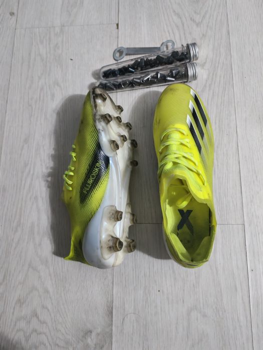 Продам бутсы оригинал Adidas x ghosted