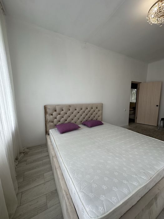 Кровать двуспальная